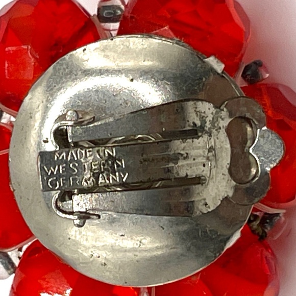 West Germany Signed Vintage Red Crystal Bead Clip-on Earrings - Picture 9 of 13